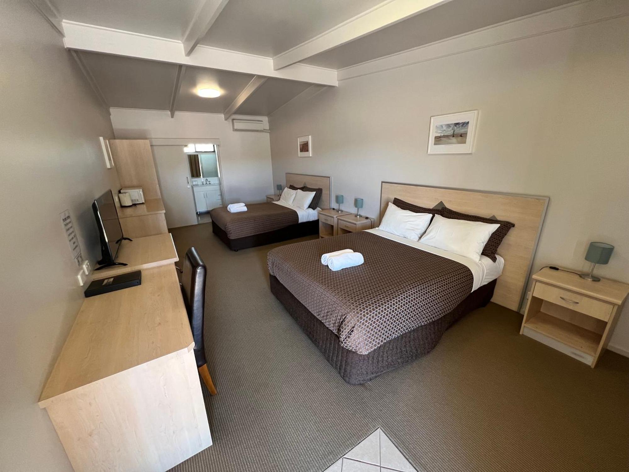 Highway One Motel Ceduna Exterior photo